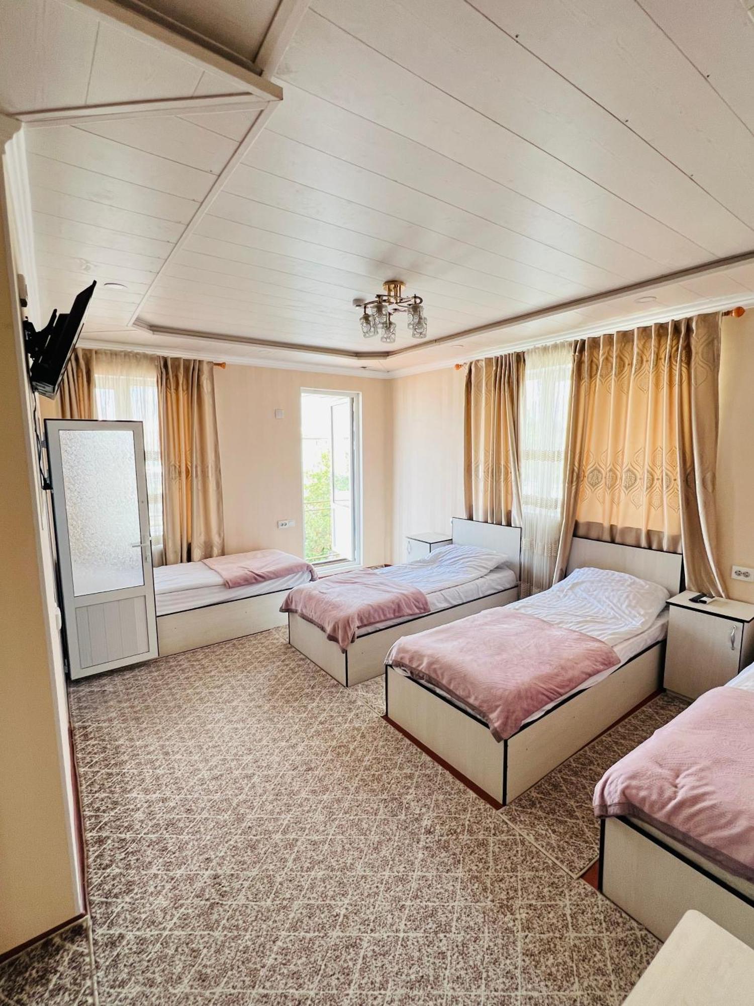 Hotel Zarafshon Panjakent المظهر الخارجي الصورة
